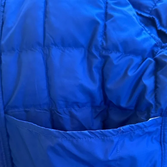 The North Face Thermoball Hooded
Insulated Jacket Boys Medium New Without Tags! - Picture 16 of 16